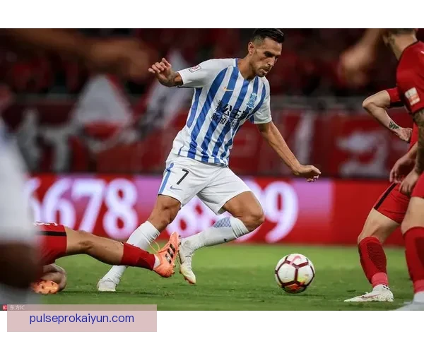 沙勒罗瓦逼抢体系显成效，新战术助球队联赛表现亮眼