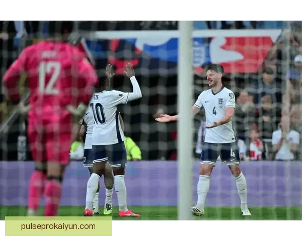 赖斯在国家队中的表现持续受到关注，未来前景值得期待。