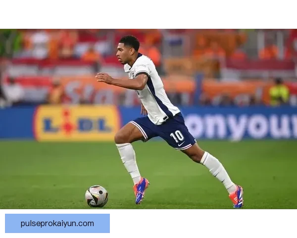 贝林厄姆世界杯首球回顾：新星闪耀卡塔尔赛场